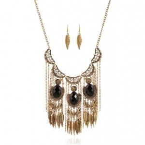 Resin Gems Inlaid Zinc Alloy Vintage Leaves Tassel Fashion Chunky Necklace and Earrings Set - Golden