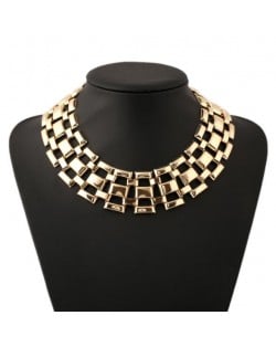 Golden Alloy Chunky Style High Fashion Short Necklace