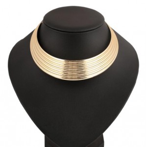 Punk Fashion Chunky Alloy Short Necklet - Golden