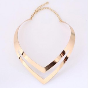High Fashion Hollow V Style Alloy Necklet - Golden