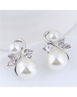 Rhinestone Inlaid Pearls Inlaid Graceful Korean Fashion Stud Earrings - Silver
