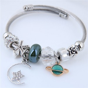 Planet and Star Pendants Beads High Fashion Alloy Bracelet - Green
