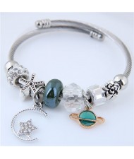 Planet and Star Pendants Beads High Fashion Alloy Bracelet - Green