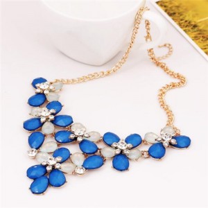 Rhinestone Embellished Gem Flowers Cluster Chunky Fashion Women Costume Necklace - Blue