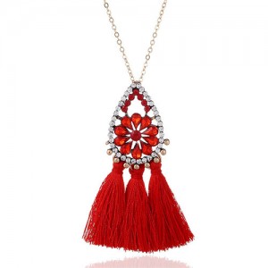 Rhinestone Floral Waterdrop with Cotton Threads Tassel Pendant Design Long Style Fashion Necklace - Red