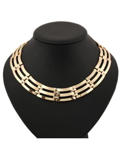 Triple Layers Alloy Texture Chunky Fashion Short Costume Necklace - Golden