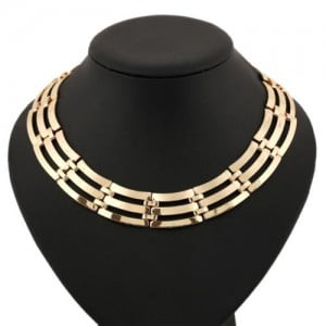 Triple Layers Alloy Texture Chunky Fashion Short Costume Necklace - Golden