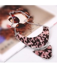2 Colors Available Leopard Pattern Chunky Pendant High Fashion Costume Neckalce