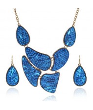Irregular Shape Resin Gems Combo Design Short Costume Necklace and Earrings Set - Blue