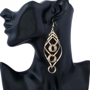 Linked Hollow Hoops Dangling Fashion Chunky Statement Earrings - Golden