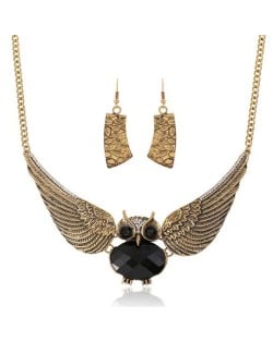 Rhinestone Embellished Vintage Wings Nigh Owl High Fashion Necklace and Earrings Set