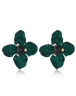 Shining Three-dimensional Big Flower High Fashion Women Statement Earrings - Green