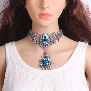 Artificial Crystal Flower Design Elegant Women Statement Necklace - Blue