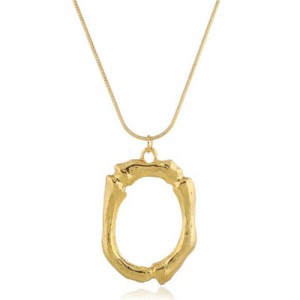 Punk High Fashion Alphabets Golden Alloy Costume Necklace - O