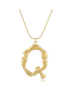 Punk High Fashion Alphabets Golden Alloy Costume Necklace - Q