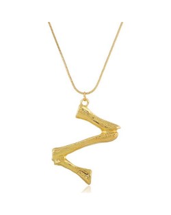 Punk High Fashion Alphabets Golden Alloy Costume Necklace - Z