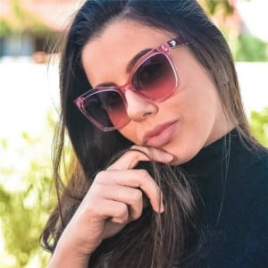 6 Colors Available Golden Heart Decorated Bold Frame High Fashion Sunglasses