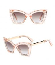 6 Colors Available Cat Eye Style Frame High Fashion Sunglasses