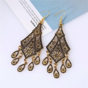 Hollow Floral Waterdrop Dangling Fashion Earrings - Golden