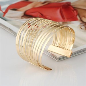 Multi-layers Wide Design Chunky Style Open-end High Fashion Alloy Bracelet - Golden