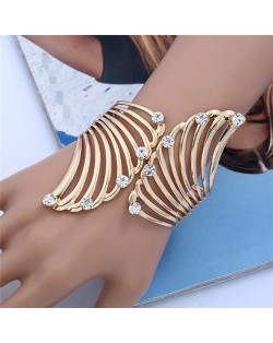 Rhinestone Embellished Shining Fashion Hollow Feather Style Costume Bangle - Golden