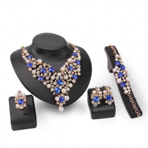 Pearl and Blue Gems Decorated Brides 4pcs Costume Jewelry Set