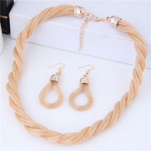 Weaving Pattern Design Alloy High Fashion Necklace and Earrings Set - Golden