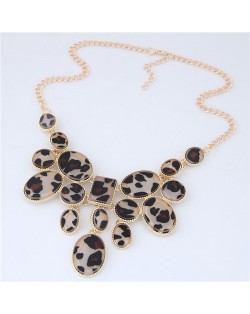 Leopard Prints Waterdrops Combo Design Women Fashion Statement Necklace - Gray
