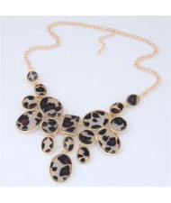 Leopard Prints Waterdrops Combo Design Women Fashion Statement Necklace - Gray