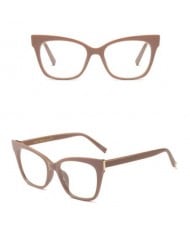 5 Colors Available Cat-eye Shape Thick Frame Design Popular Fashion Sunglasses