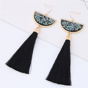 Paillettes Inlaid Fan-shape Cotton Threads Tassel Design High Fashion Earrings - Black