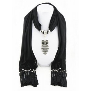 Night-owl Pendant Classic Style Scarf Necklace - Black