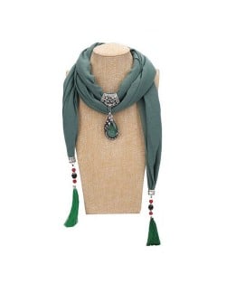 Gem Inlaid Peacock Fashion Pendant High Fashion Scarf Necklace - Light Green