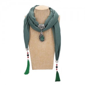 Gem Inlaid Peacock Fashion Pendant High Fashion Scarf Necklace - Light Green