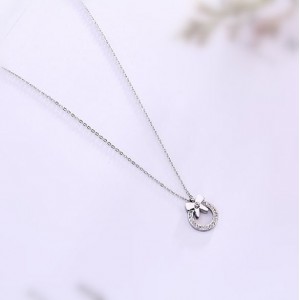 Bowknot Decorated Rhinestone Hoop Pendant Cute Fashion Stainless Steel Necklace - Platinum