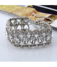 3 Colors Available Rhinestone Embellished Shining Fashion Hollow Choker Costume Necklace