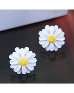 Oil-spot Glazed Daisy Women Fashion Statement Earrings - White