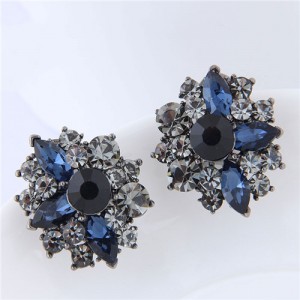 Rhinestone and Resin Glistening Flower Sweet Fashion Earrings - Blue