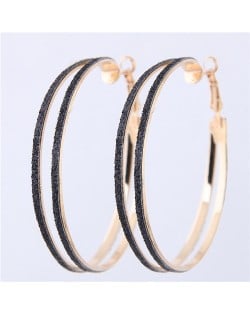 Black Dull Polish Surface Giant Hoop High Fashion Women Earrings Earrings - Golden