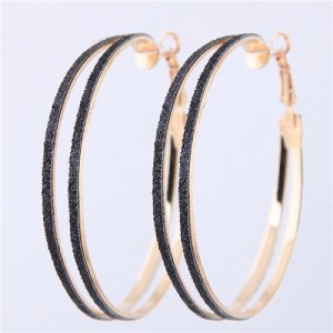Black Dull Polish Surface Giant Hoop High Fashion Women Earrings Earrings - Golden