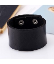 Punk Fashion Plain Design Leather Bracelet - Black