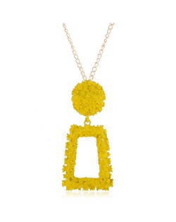 Coarse Texture Floral Geometric Design Pendant High Fashion Statement Necklace - Yellow