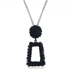 Coarse Texture Floral Geometric Design Pendant High Fashion Statement Necklace - Black