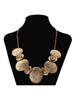 Hollow Round Flowers Combo Pendants Design Chunky Fashion Statement Necklace - Pink
