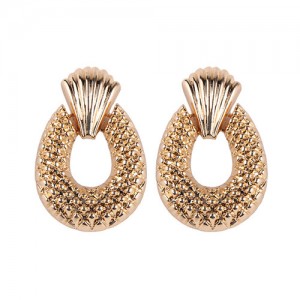 Studs Texture Chunky Hoop Design High Fashion Alloy Earrings - Golden