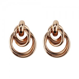 Linked Hoops Triple Layers High Fashion Alloy Earrings - Golden