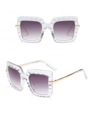 6 Colors Available Concave-convex Texture Bold Thick Frame Design High Fashion Women Sunglasses