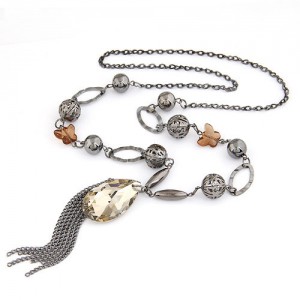 Graceful Butterfly Chain Artificial Crystal Pendant with Tassel Design Fashion Statement Necklace - Black