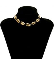 Alloy Seashell Vintage Style Women Costume Necklace - Golden + Black