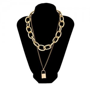 Punk Fashion Triple Layers Lock Pendant Women Statement Necklace - Golden 